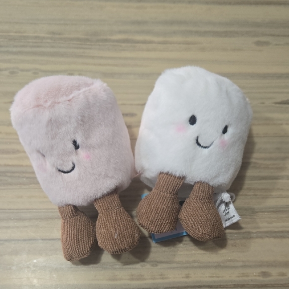 Jellycat Amuseables Marshmallows Plush with Pink Brown and White - Picture 1 of 3